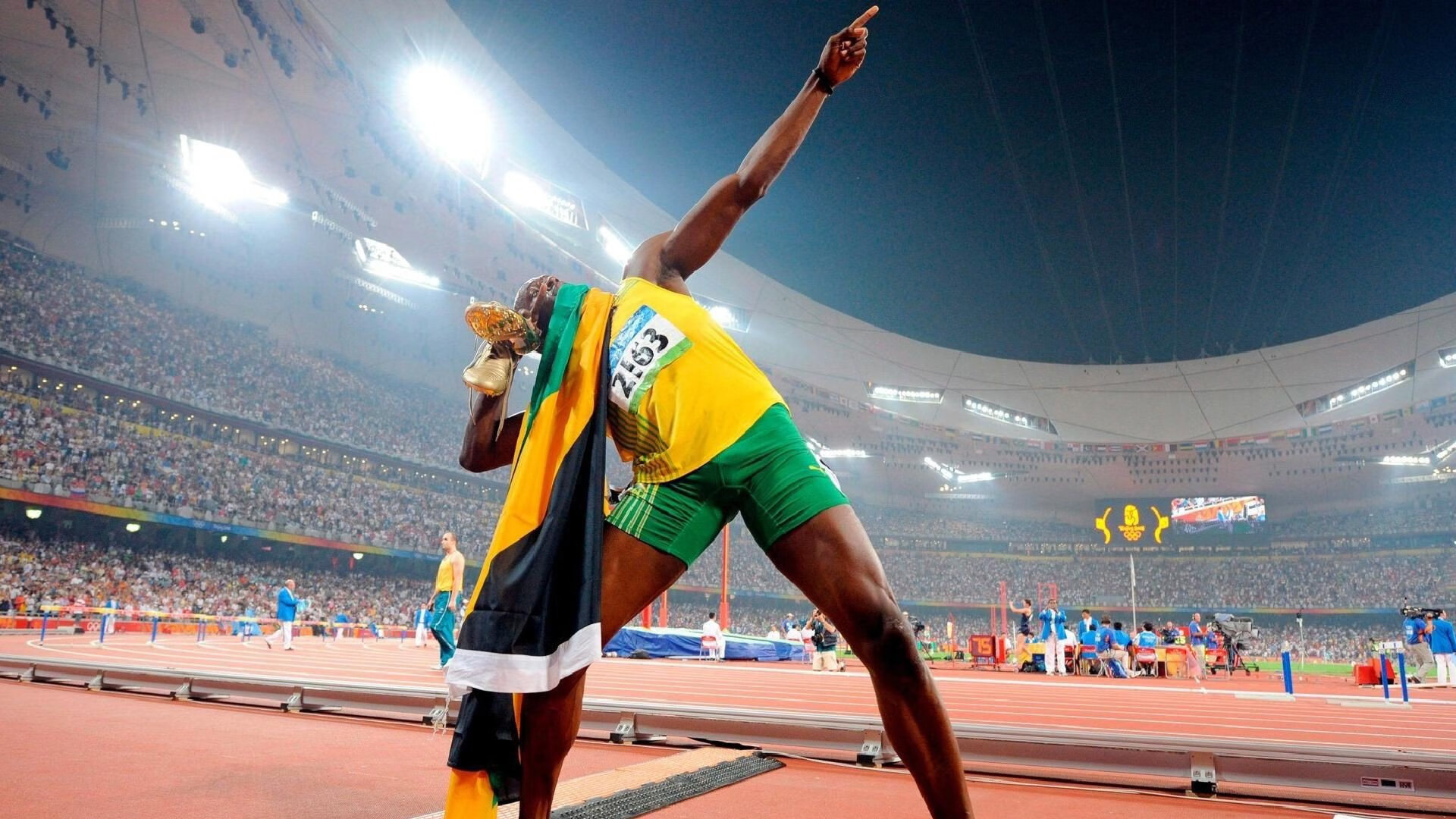 开云体育官方-德甲赛场盛宴：攻防转换间的精彩佳作，德甲防守最好的球队